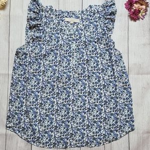 Beautiful *NWOT* Medium.Loft floral designed top.